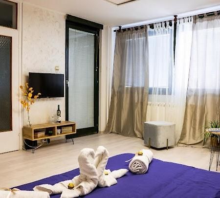 Center Cozy Apartment Subotica Buitenkant foto