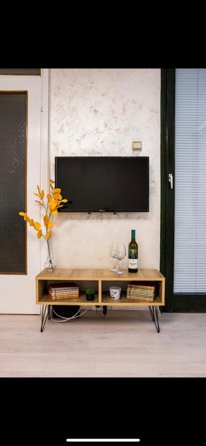 Center Cozy Apartment Subotica Buitenkant foto